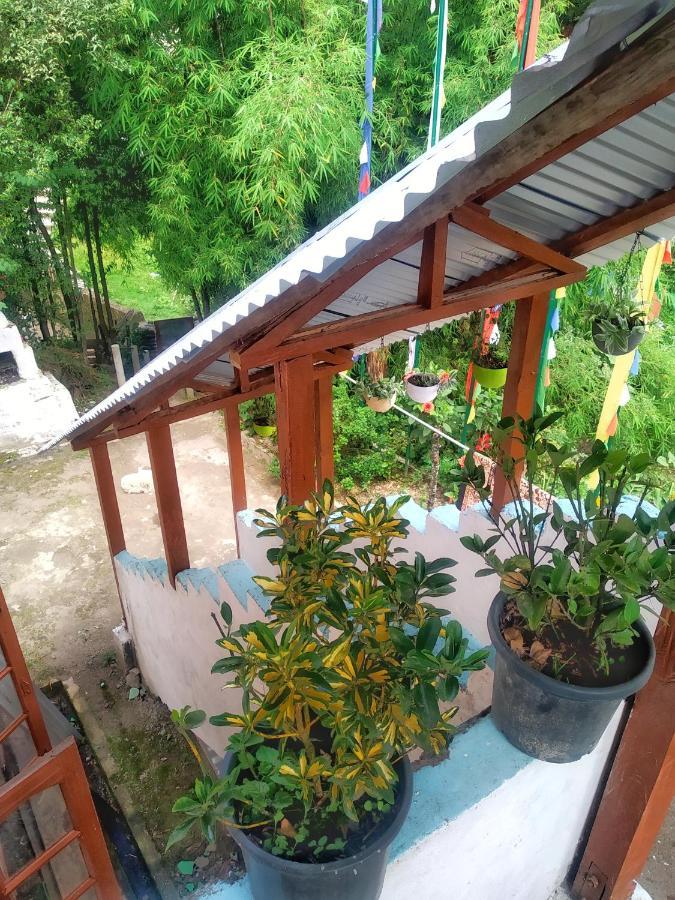 Tenzo Homestay Bomdila Exterior photo