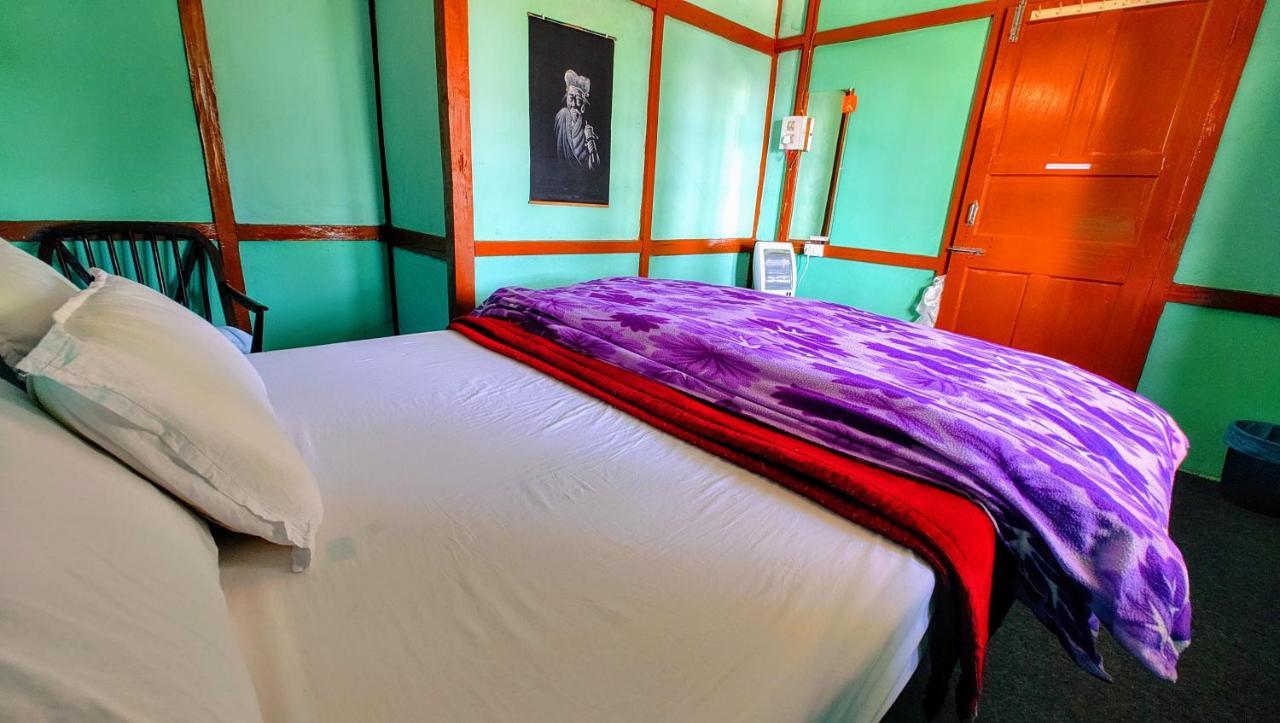 Tenzo Homestay Bomdila Exterior photo