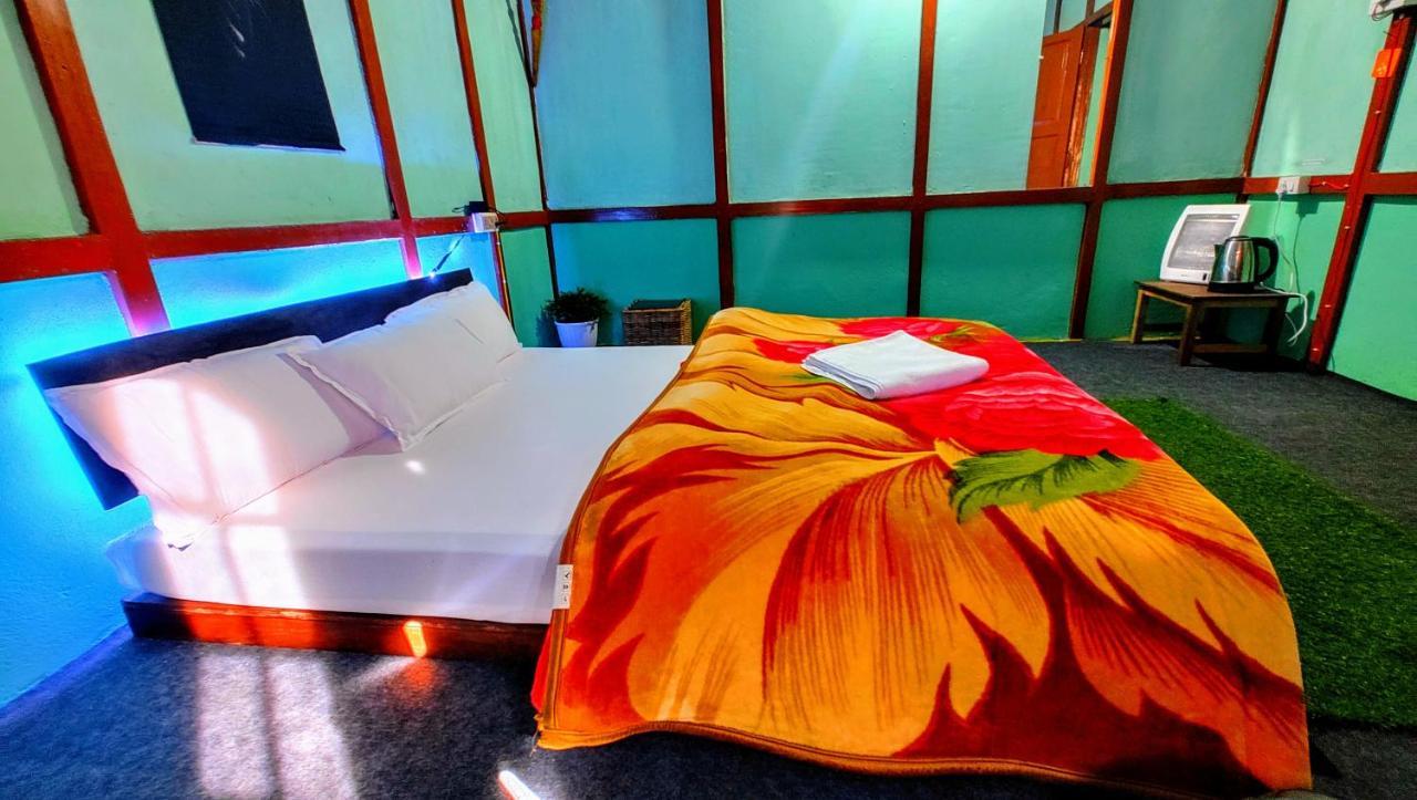 Tenzo Homestay Bomdila Exterior photo